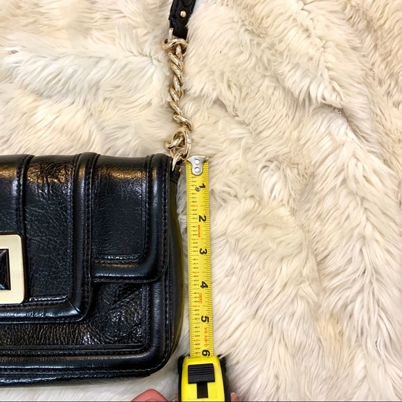 BANANA REPUBLIC AUTHENTIC BAG COMES WITH CARD - Picture 3 of 8